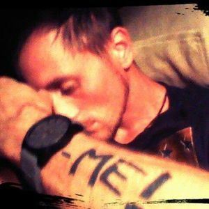 Meet your Posher, Cody